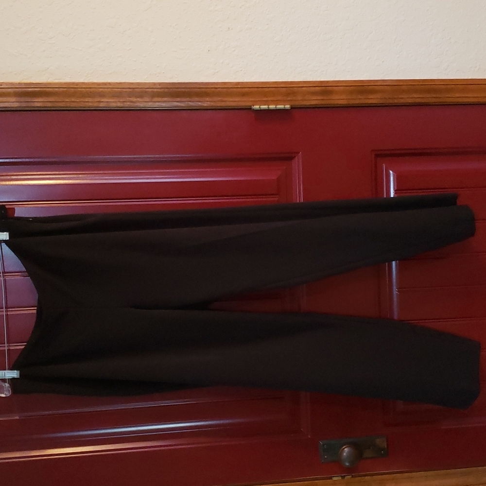 Fit Logic Little Black Pant 16.3